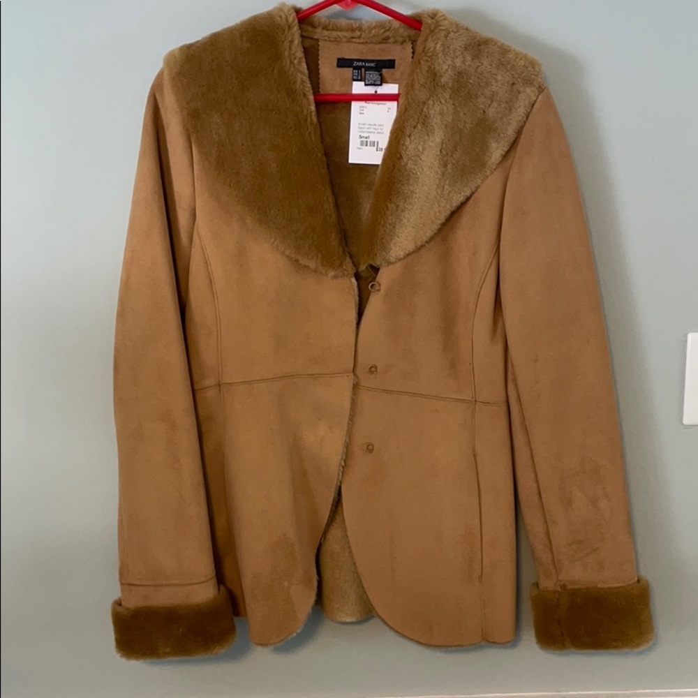 Zara Basic faux fur coat 🧥